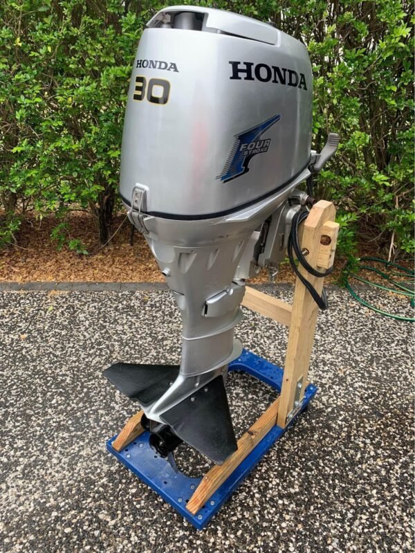 IMG_2959 Buy Used Honda 30hp outboard motor online