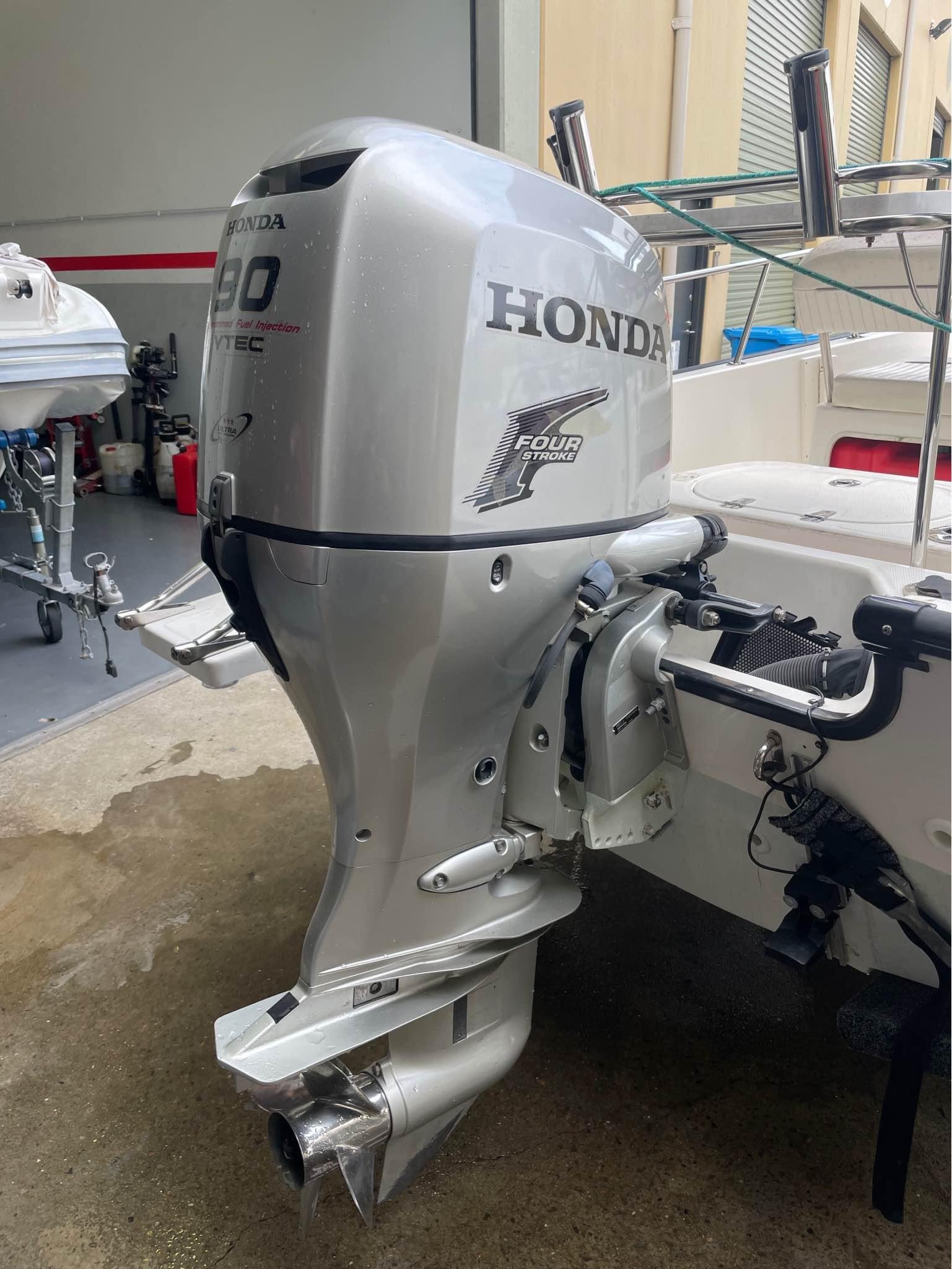 IMG_2997 Used Honda 80hp outboard motor For Sale