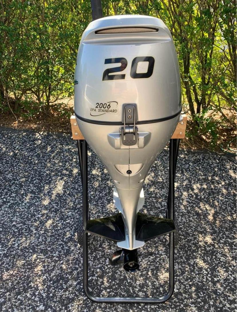 Used Honda 20hp Outboard Motor for sale