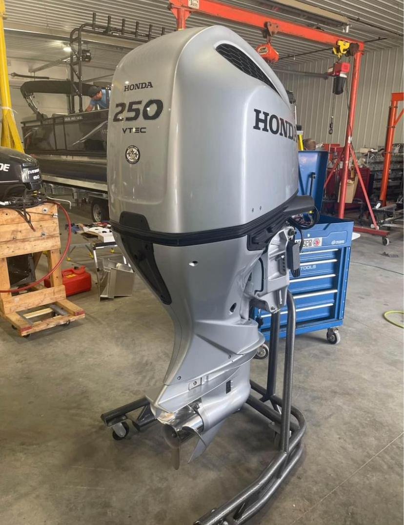 Used Honda 250hp Outboard Motor for sale