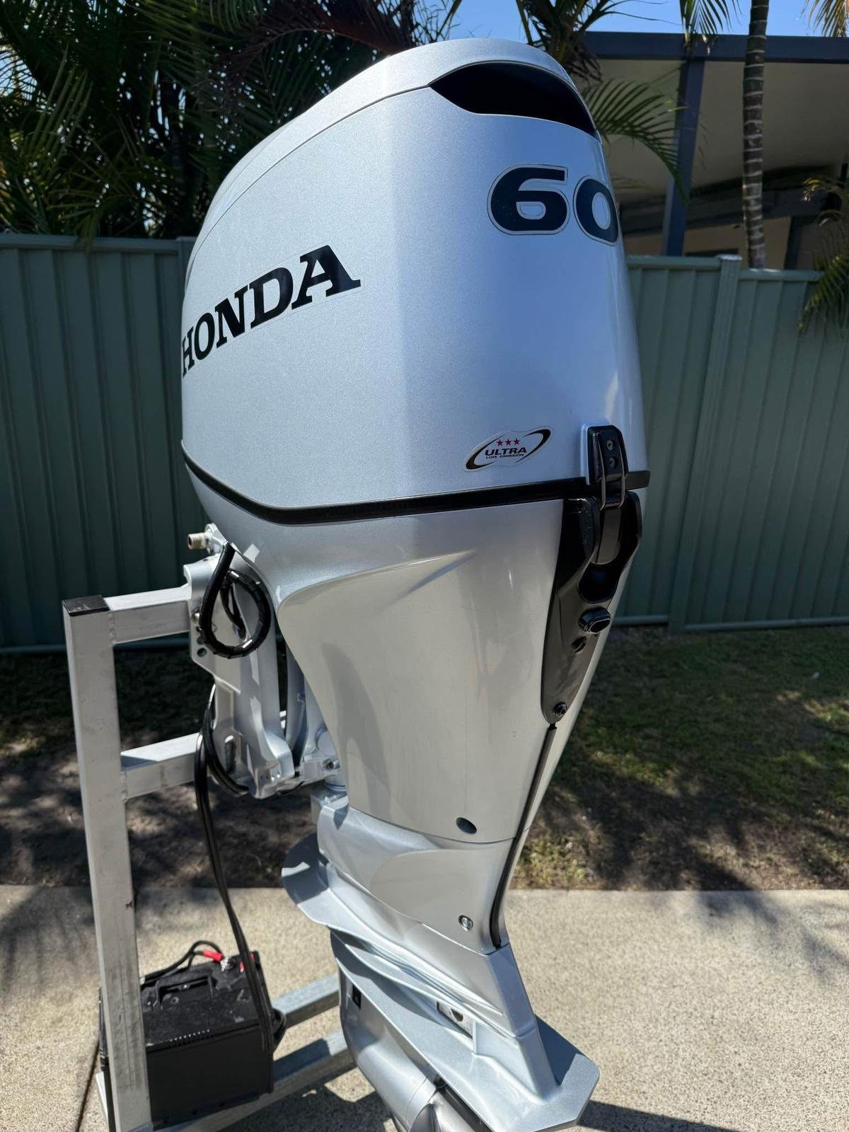 Buy Used Honda 60hp Outboard Motor online