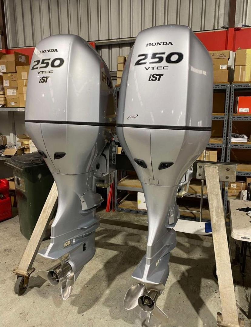 Used Honda 250hp Twin Outboard Motor for sale