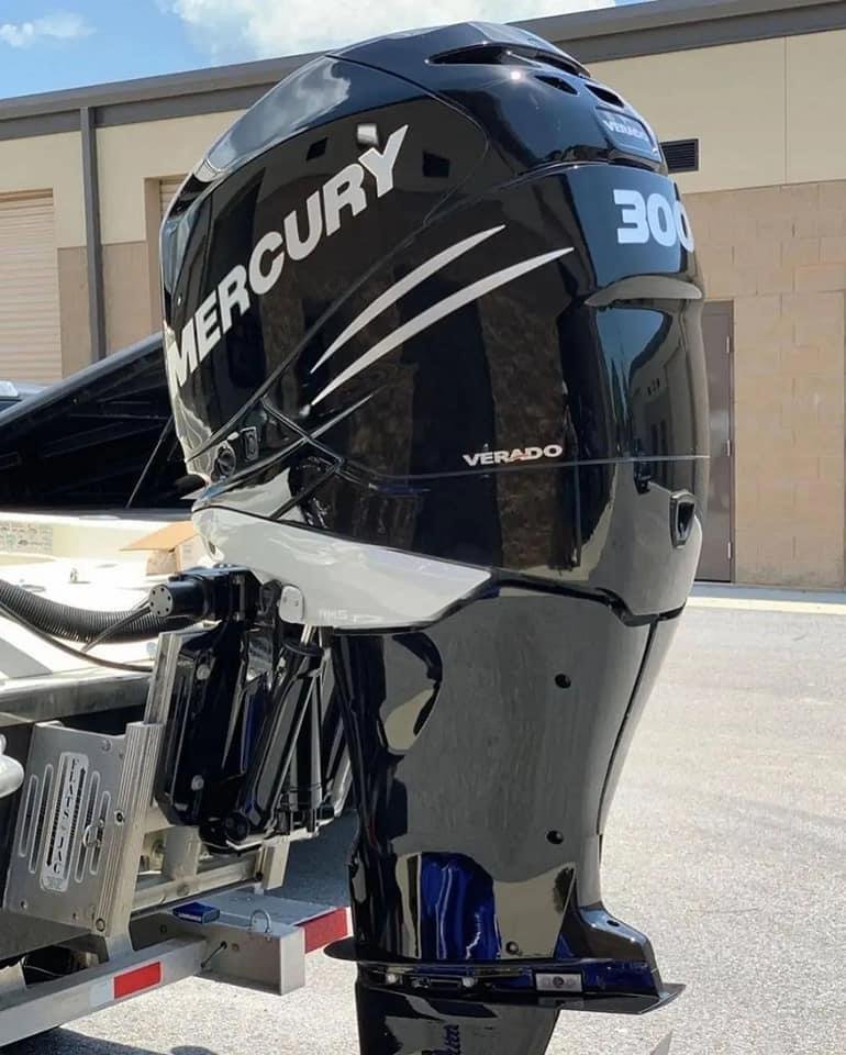 mercury verado 300 Used Mercury 300hp Verado outboard motor for sale
