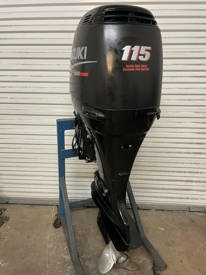 Used Suzuki 115hp Four Stroke Outboard Motor for sale