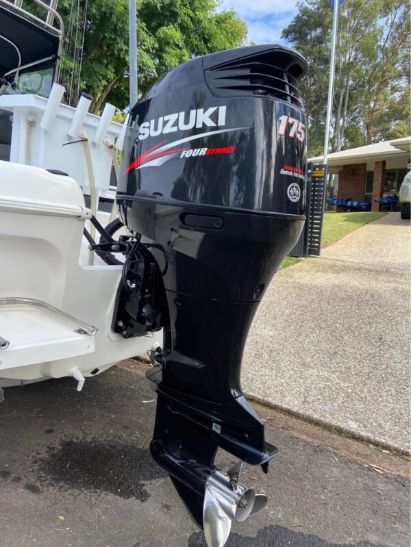 Used Suzuki 175hp Four Stroke Outboard Motor for sale