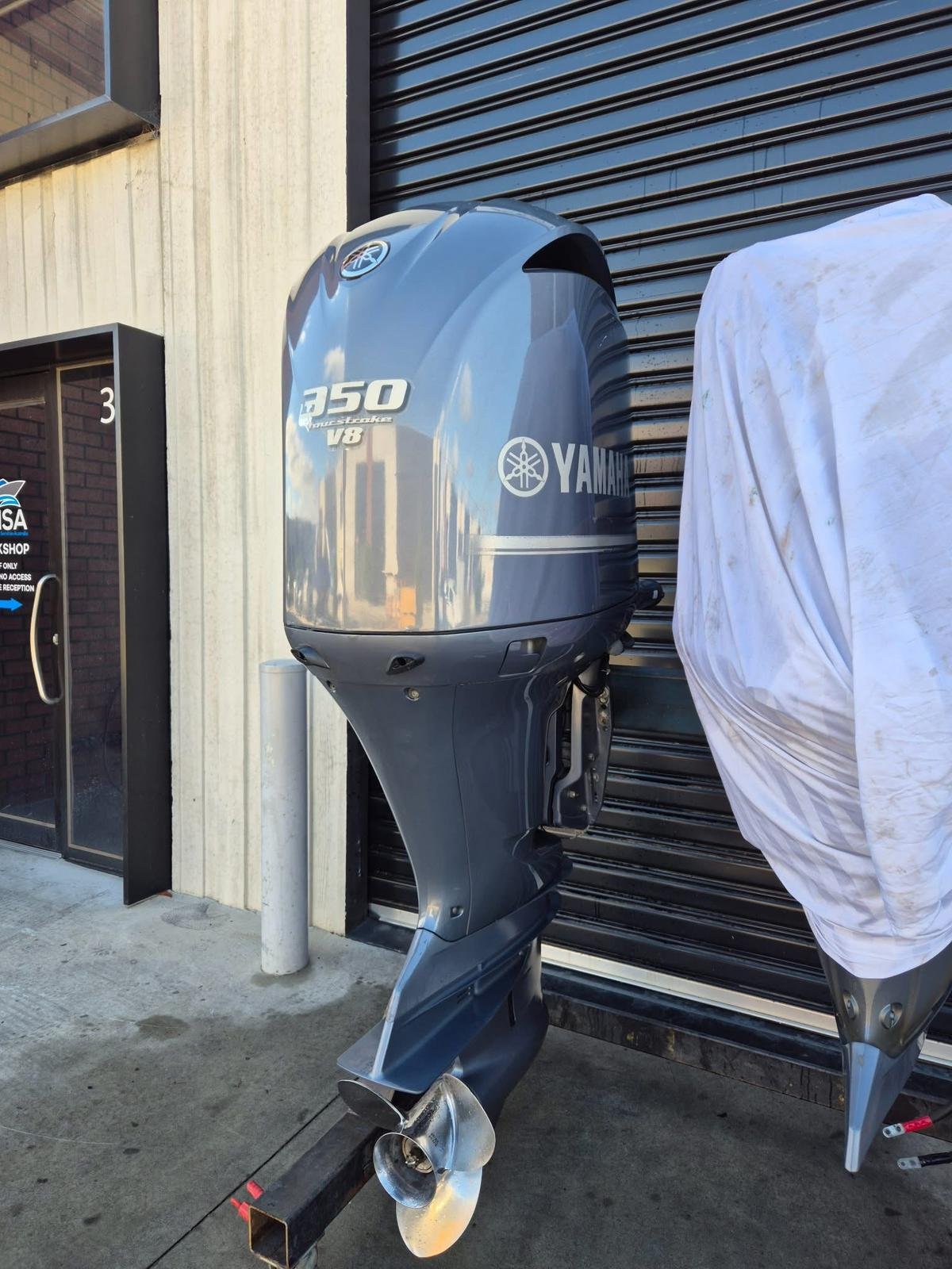 Used Yamaha 350hp outboard motor For Sale